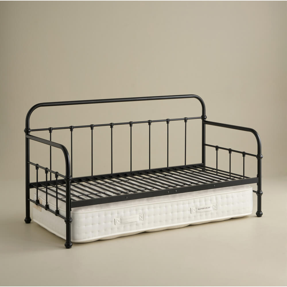 Oliver Day Bed, Single